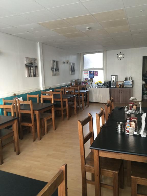 Malibu Hotel Блекпул Екстериор снимка